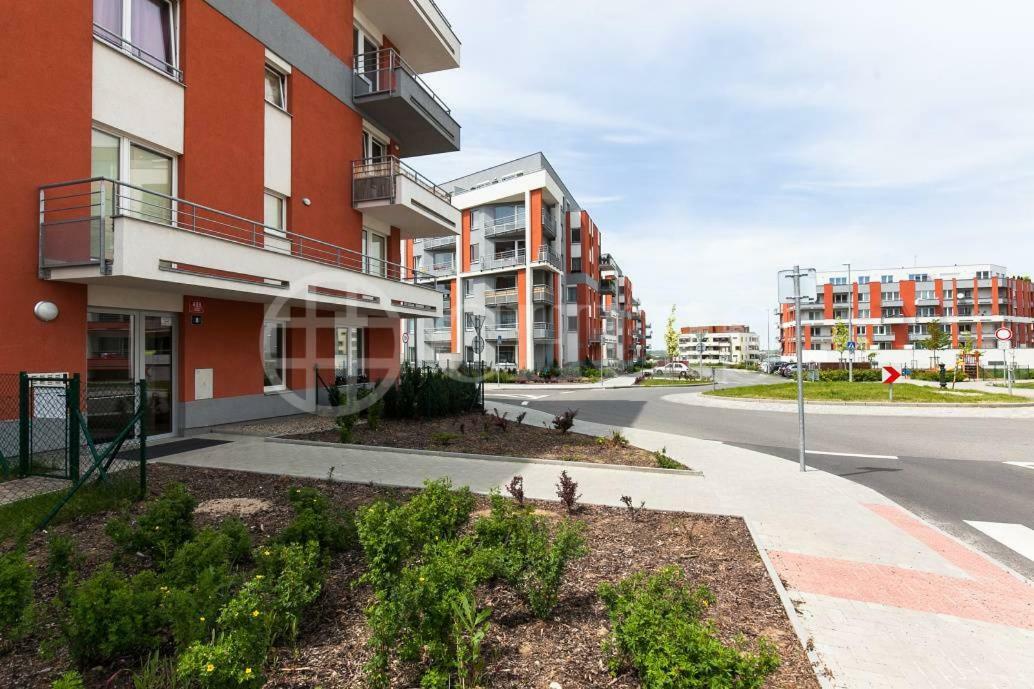 H+ Apartman Letiště * Praha